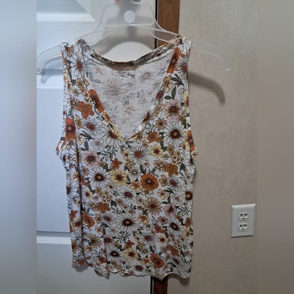 Woman's tank top